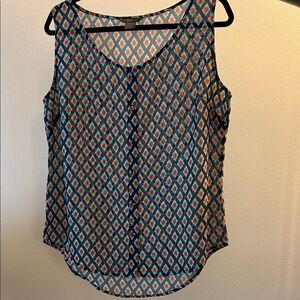 Colorful Diamond Pattern Sleeveless Blouse